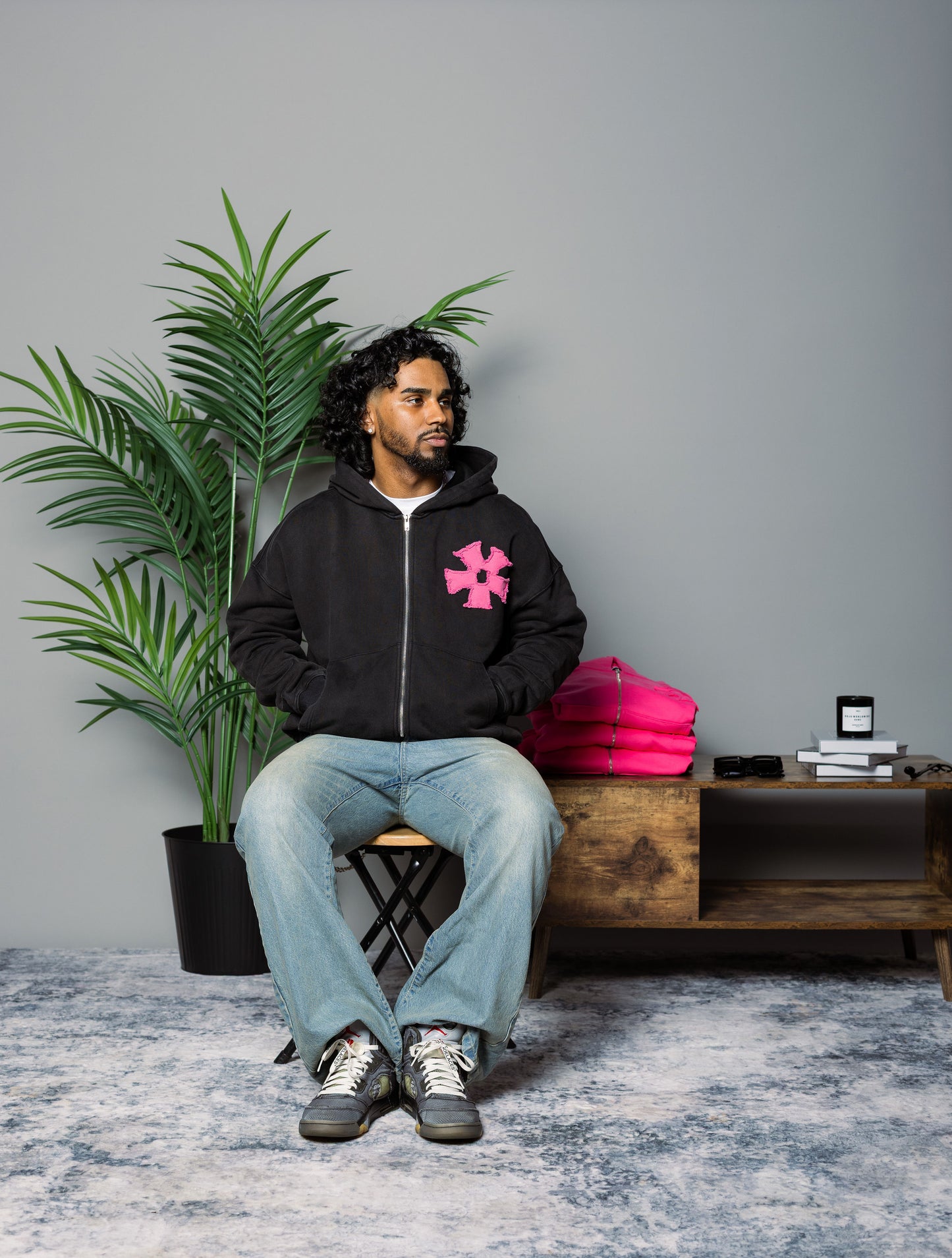 GENESIS ZIP UP HOODIE